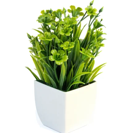 Planta Pequeña Artificial con maceta